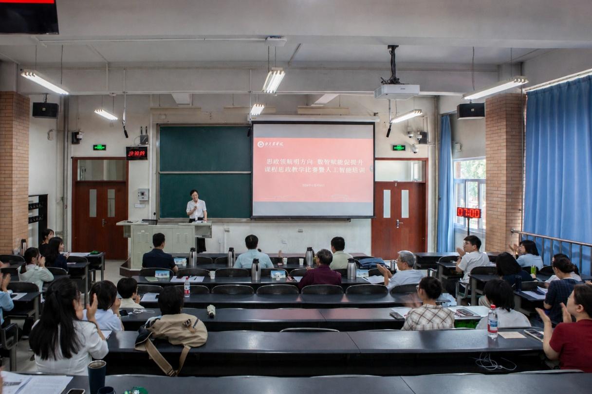 根据《北京高等必嬴亚洲在线网址与皇家